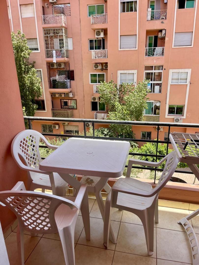 Superbe Appartement A Marrakech Quartier Majorelle 2 Chambres Marrakesh Buitenkant foto